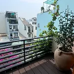 Notre Maison 5 - Roof Apartment